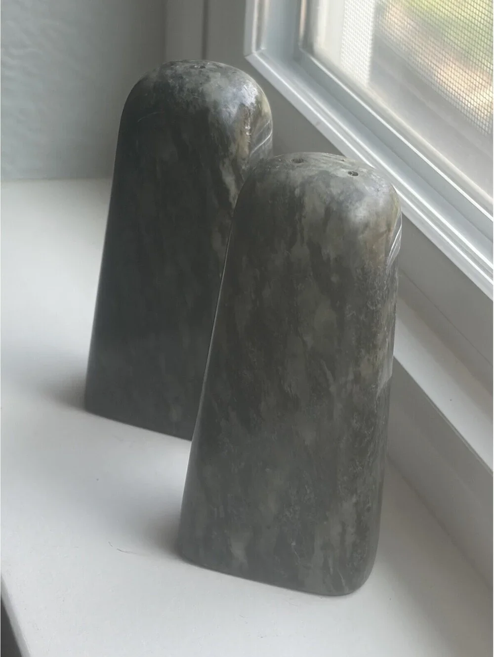 Vintage Deep green Marble Salt & Pepper Shakers with Stoppers Flat EUC